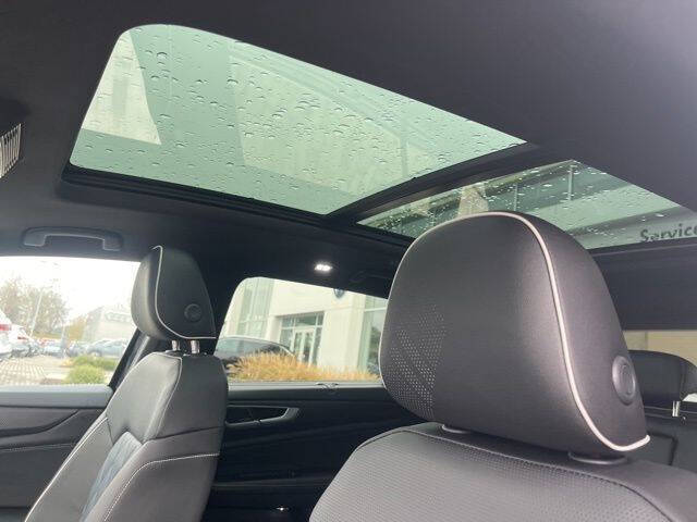 2026 Volkswagen Atlas Cross Sport SEL Premium R-Line 4Motion