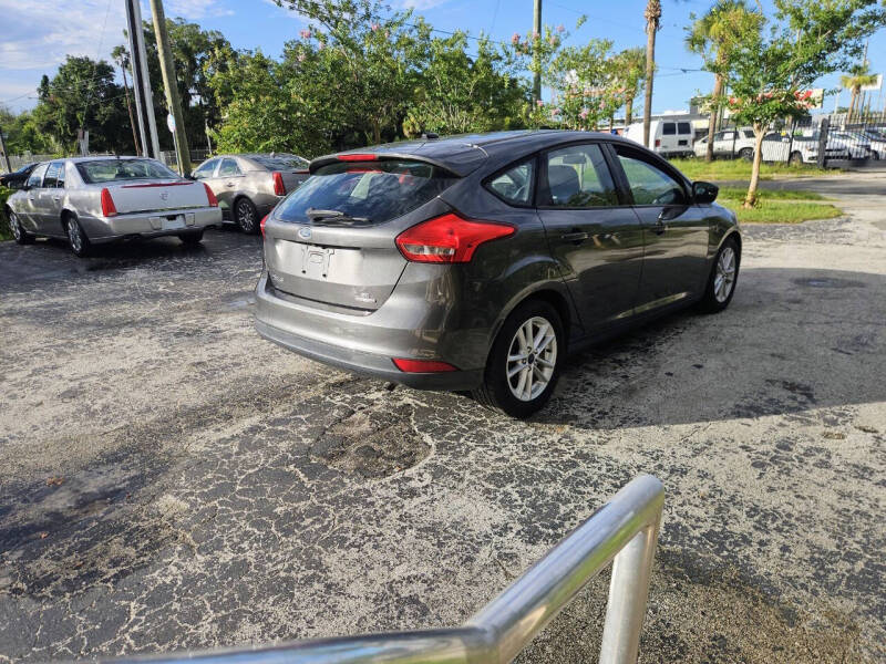 2015 Ford Focus SE