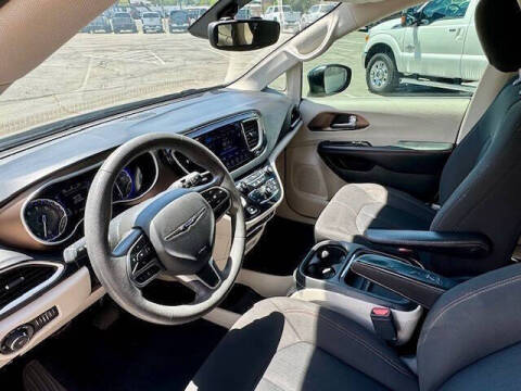 2017 Chrysler Pacifica Touring Plus