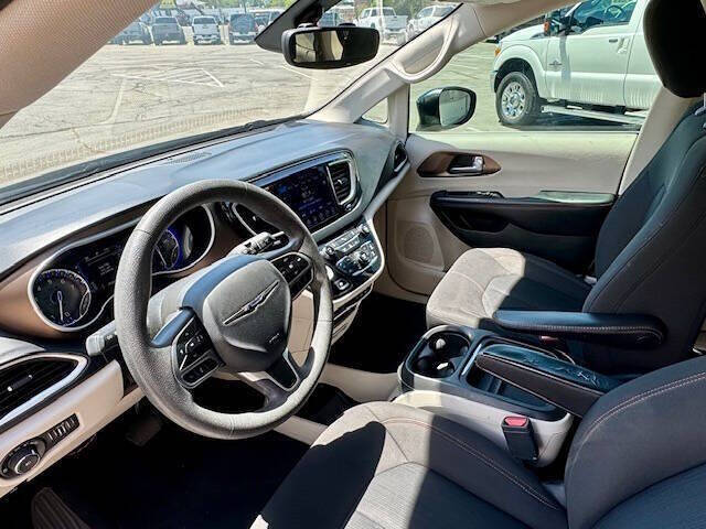 2017 Chrysler Pacifica Touring Plus