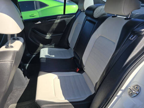 2015 Volkswagen Jetta Sport