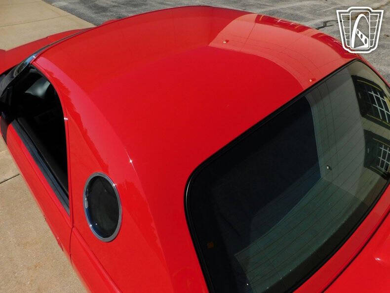 2002 Ford Thunderbird Deluxe