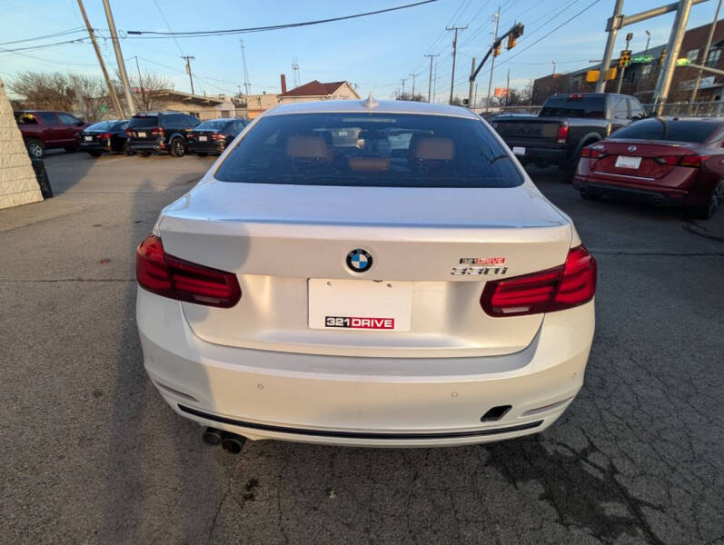 2018 BMW 3 Series 330i