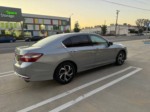 2017 Honda Accord LX