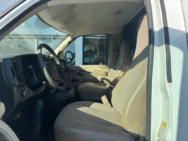 2008 Chevrolet Express Cube Van