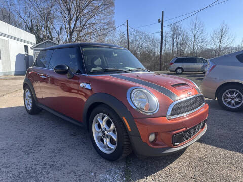 2013 MINI Hardtop for sale at Automax of Eden in Eden NC