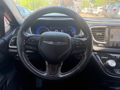 2020 Chrysler Pacifica Touring L Plus
