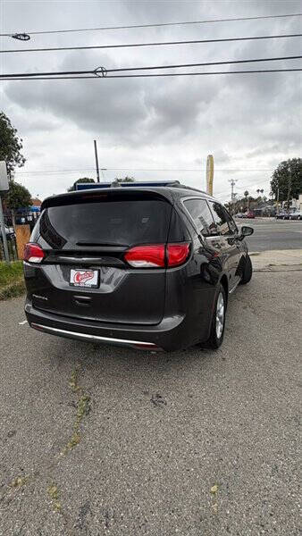 2017 Chrysler Pacifica