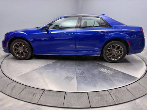 2018 Chrysler 300 S