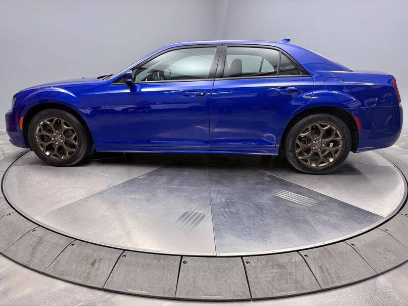 2018 Chrysler 300 S