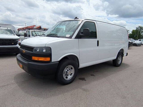 2025 Chevrolet Express 2500