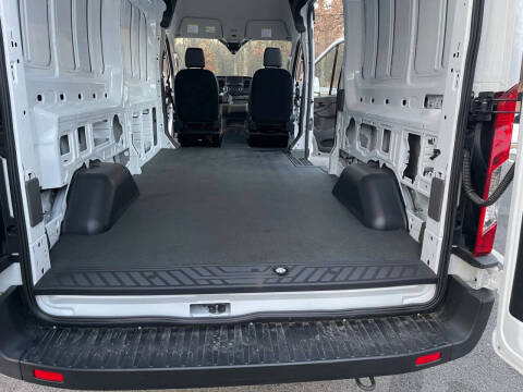 2022 Ford Transit 250