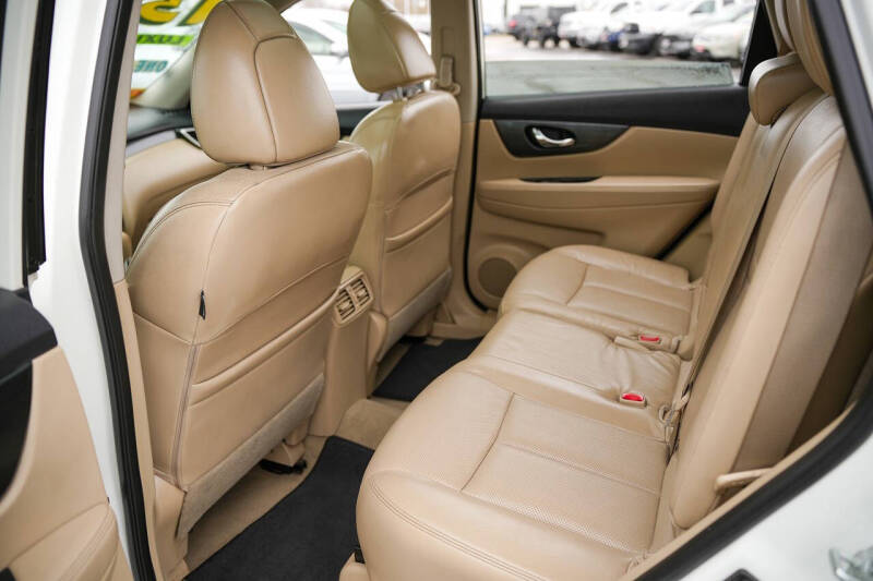 2015 Nissan Rogue SL