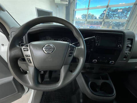 2016 Nissan NV 1500 S