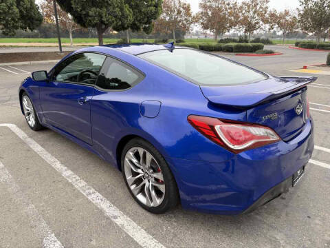 2013 Hyundai Genesis Coupe 3.8 Track