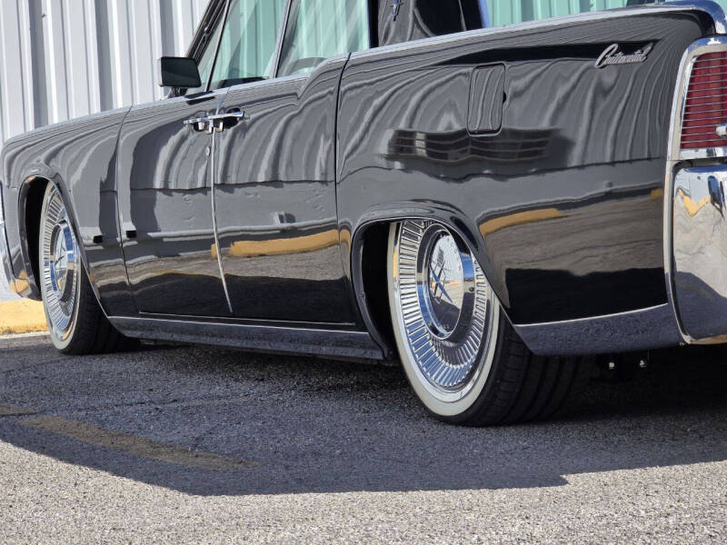 1965 Lincoln Continental