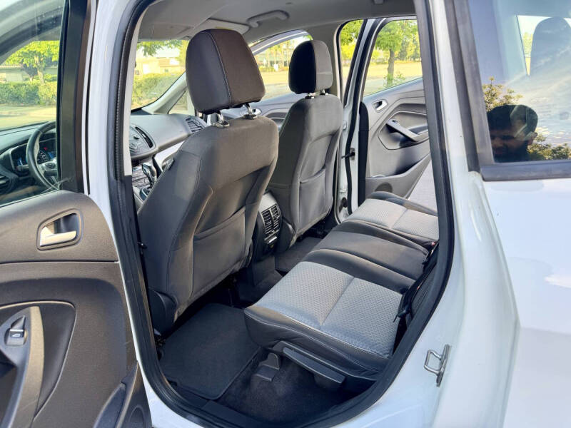 2017 Ford C-MAX Energi SE