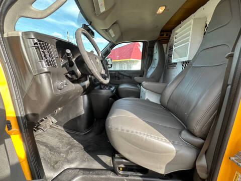2016 Chevrolet Express 2500