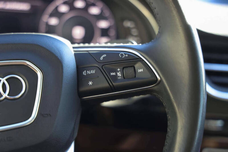 2017 Audi Q7 3.0T quattro Premium Plus