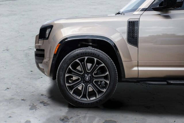 2025 Land Rover Defender