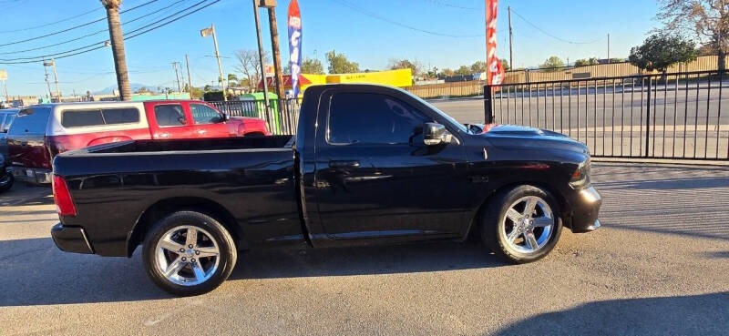 2016 RAM 1500 Express