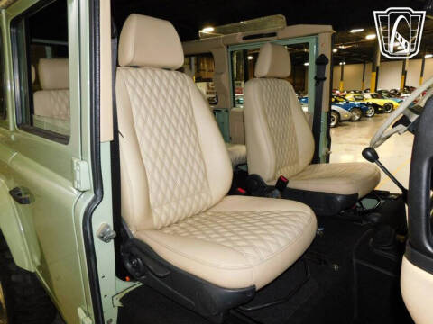 1987 Land Rover Defender