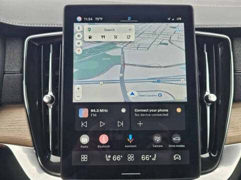 2025 Volvo XC90 B6 Plus Bright Theme 7P
