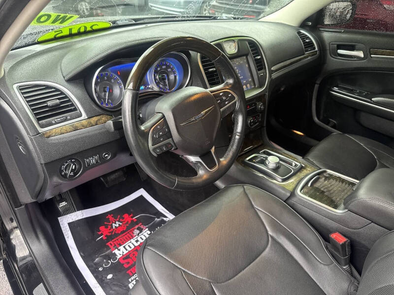 2015 Chrysler 300 C