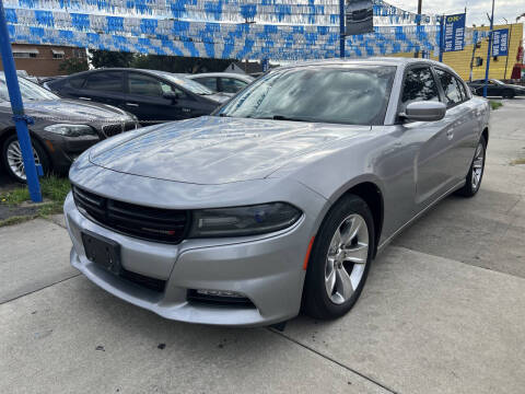 2015 Dodge Charger SXT