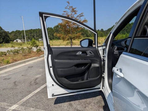 2025 Chrysler Pacifica Plug-In Hybrid