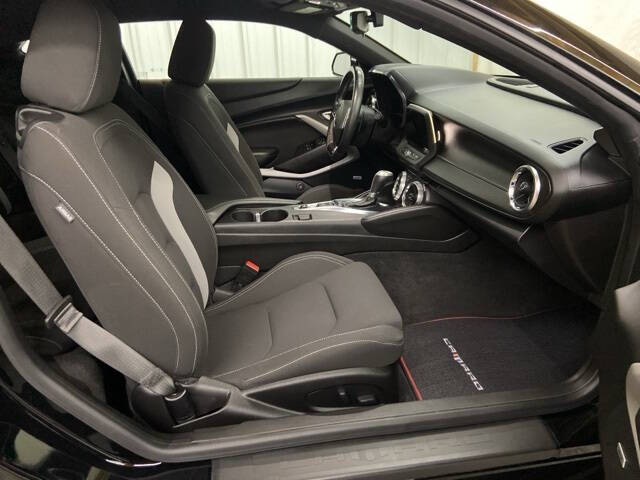 2021 Chevrolet Camaro LT1