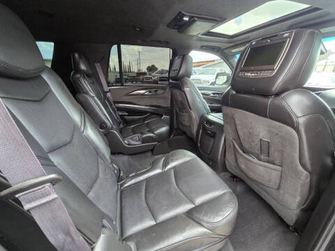 2016 Cadillac Escalade Platinum