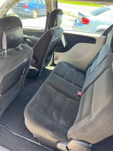 2016 Dodge Grand Caravan American Value Package