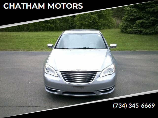 2014 Chrysler 200 for sale at CHATHAM MOTORS in Westland MI