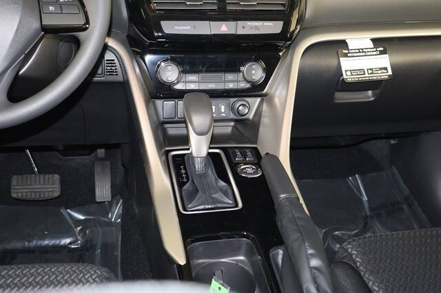 2026 Mitsubishi Eclipse Cross LE