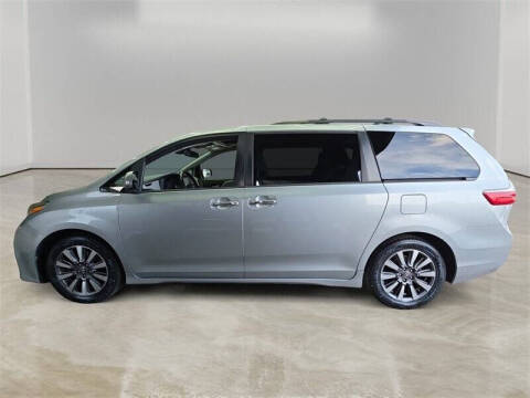 2020 Toyota Sienna Limited Premium 7-Passenger