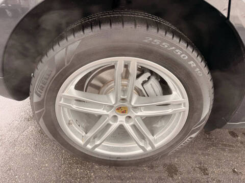 2018 Porsche Macan S