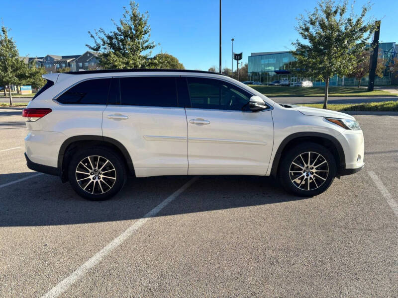 2017 Toyota Highlander