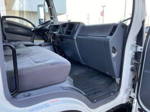 2011 Isuzu NPR