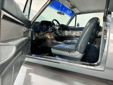 1962 Ford Thunderbird