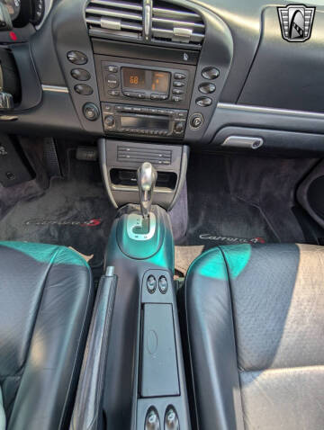 2004 Porsche 911 Carrera 4S