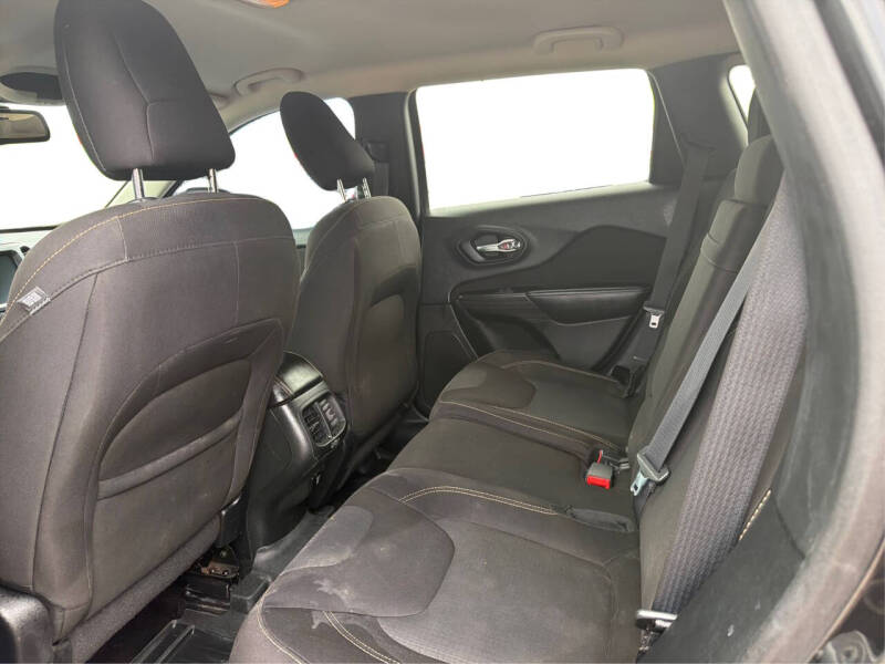 2016 Jeep Cherokee