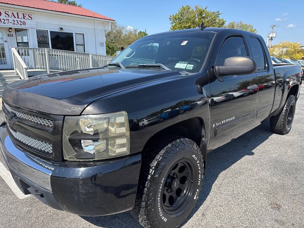 2008 Chevrolet Silverado 1500 for sale at First Place Auto Sales LLC in Rock Hill, SC