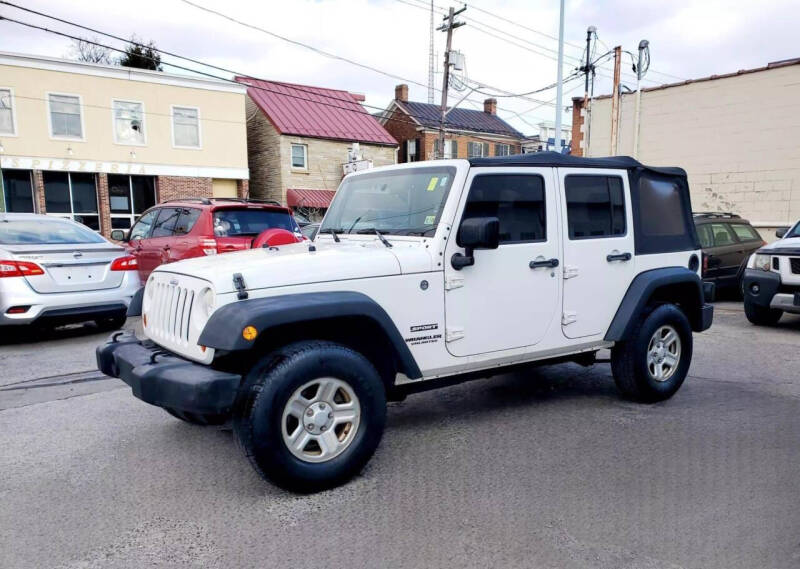 2010 Jeep Wrangler Unlimited for sale at Greenway Auto LLC in Berryville VA