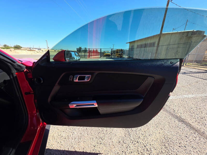 2019 Ford Mustang EcoBoost