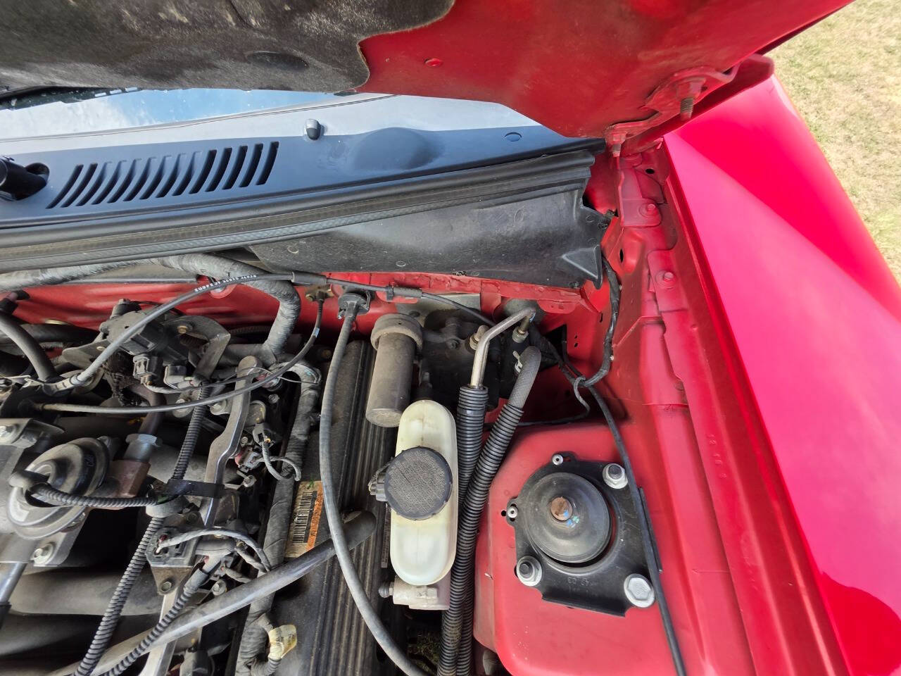 2004 Ford Mustang 205