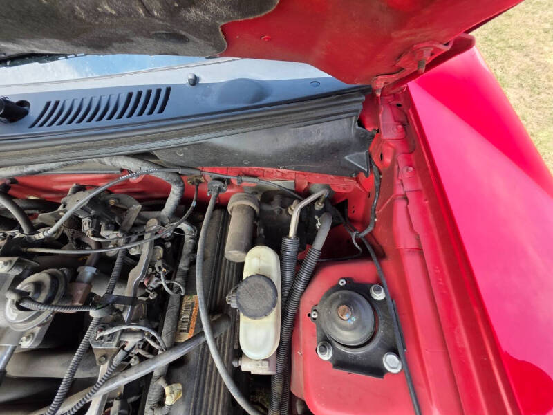 2004 Ford Mustang GT Deluxe