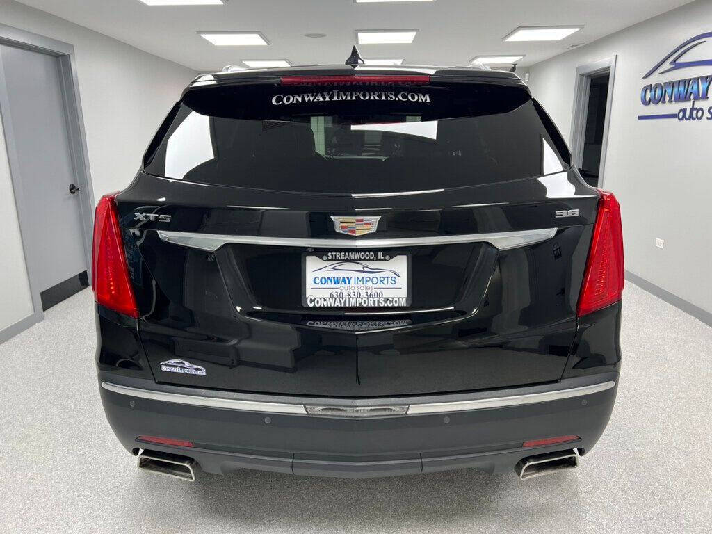 2017 Cadillac XT5 for sale at Conway Imports in   Streamwood, IL