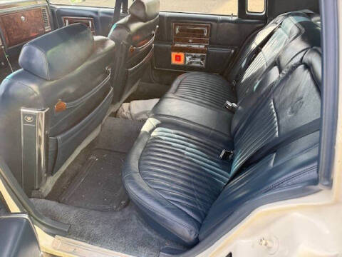 1991 Cadillac Brougham