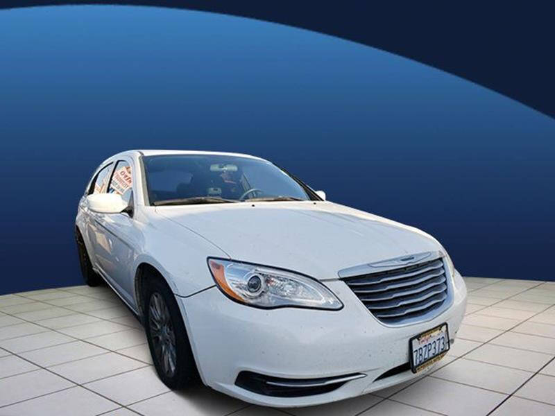 2014 Chrysler 200 LX